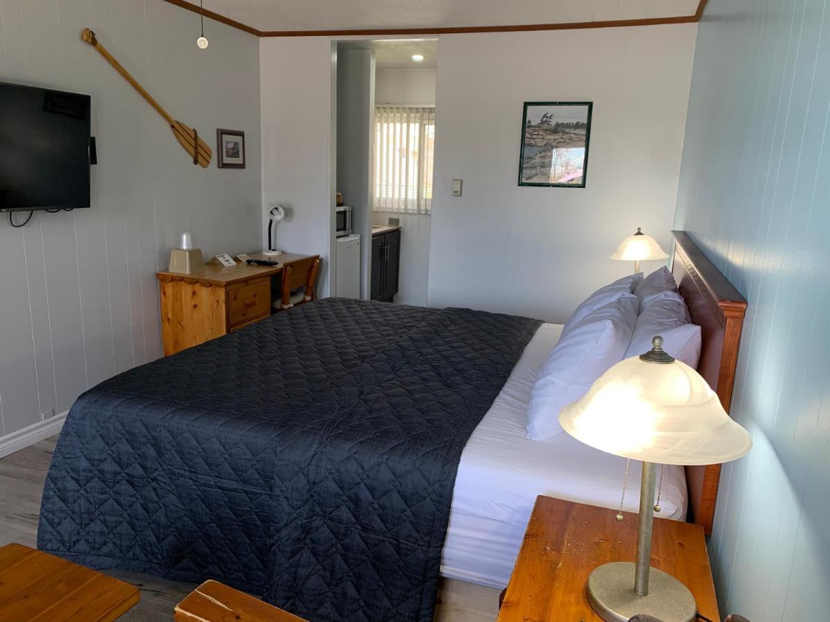 Town & Country Motel Parry Sound Kültér fotó